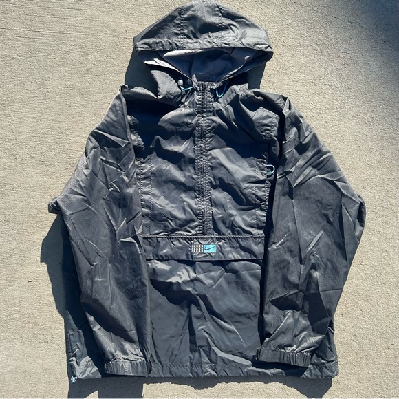 VINTAGE NIKE WINDBREAKER - Picture 2 of 3